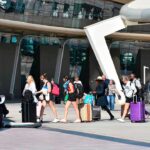 Passageiros nos aeroportos atingem novo recorde de 6,6 milhões em abril, apesar da quebra registada no Aeroporto de Faro.