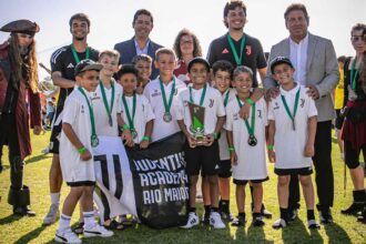 Cerca de 1.200 atletas participaram na 10.ª edição do Pirates Cup, realizada em Albufeira.