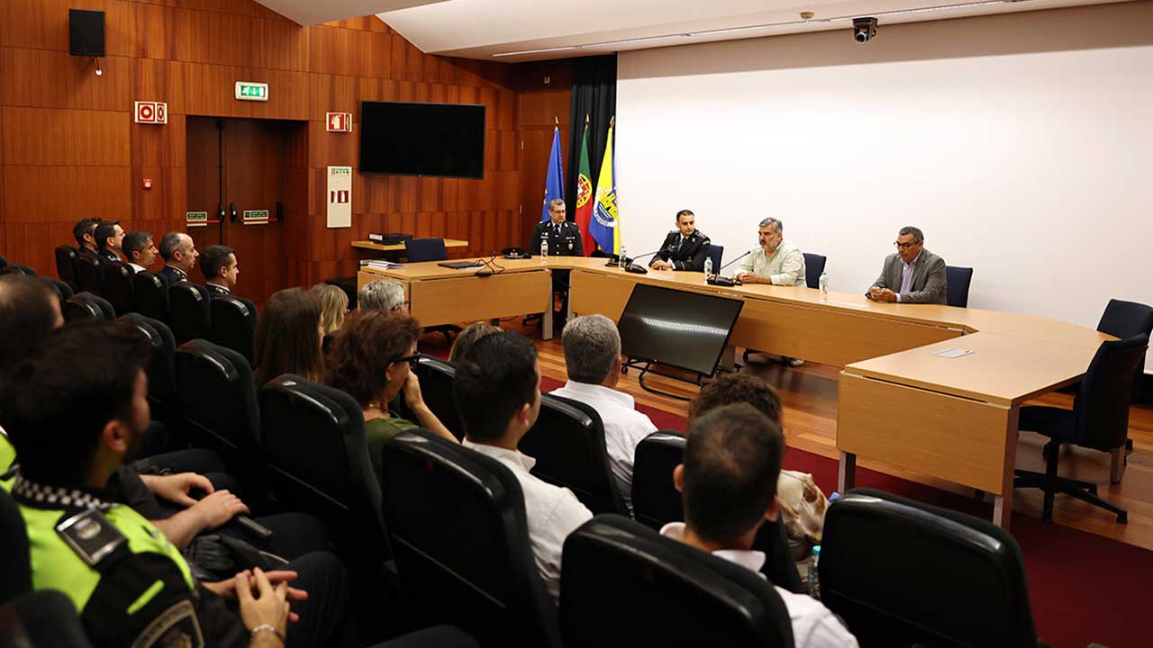 A nova liderança da Polícia Municipal de Lagos assume funções numa altura em que o município pretende reforçar o efetivo.