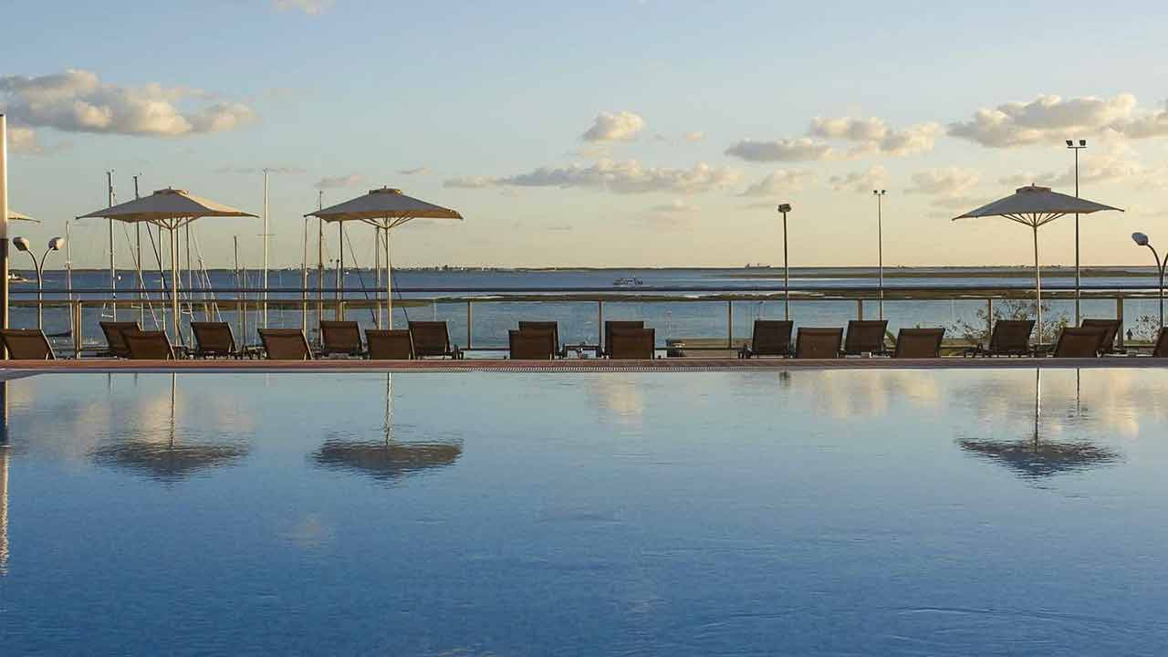 Olhão: Real Marina reforça a ligação à Ria Formosa com novas experiências, gastronomia local e uma estratégia centrada na sustentabilidade.
