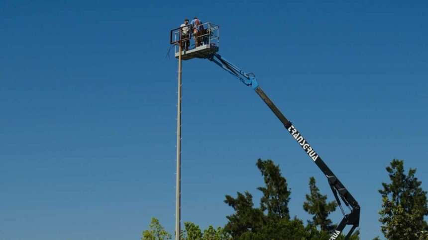 São Brás de Alportel iniciou a renovação da iluminação do Polidesportivo Gonçalo Assunção, apostando na tecnologia LED e na eficiência energética.