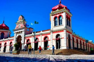 Adeptos podem acompanhar os jogos de Portugal no Mundial a partir do Mercado Municipal de Loulé.