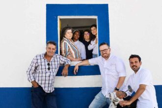 Raízes e Vila Lisa criaram um menu de oito momentos para celebrar os sabores, produtos e tradições do Algarve.