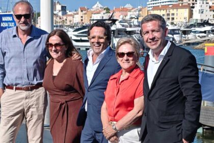 Vilamoura recebeu reunião do Turismo do Algarve na Marina para conhecer investimentos em curso no território.