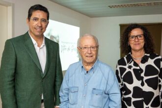 Albufeira reuniu 38 fotografias de Vítor de Sousa no Arquivo Histórico, numa homenagem à memória visual do concelho.