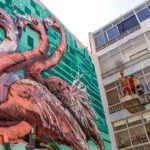 A instalação «3 Flamingos», de Bordalo II, já pode ser vista em Olhão. A obra evoca a Ria Formosa e alerta para a proteção da natureza.