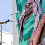 A instalação «3 Flamingos», de Bordalo II, já pode ser vista em Olhão. A obra evoca a Ria Formosa e alerta para a proteção da natureza.