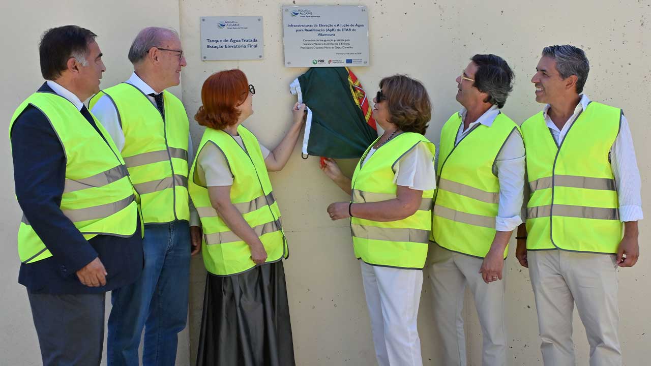 Estação de Água para Reutilização da ETAR de Vilamoura vai reduzir o consumo de água potável em campos de golfe, agricultura e jardins públicos.