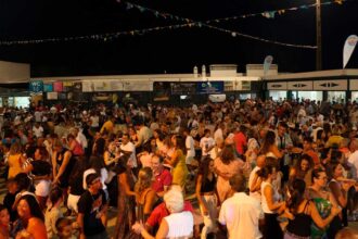 Evento decorre entre 24 de julho e 2 de agosto, com petiscos algarvios, doçaria regional e receitas destinadas à ação social.