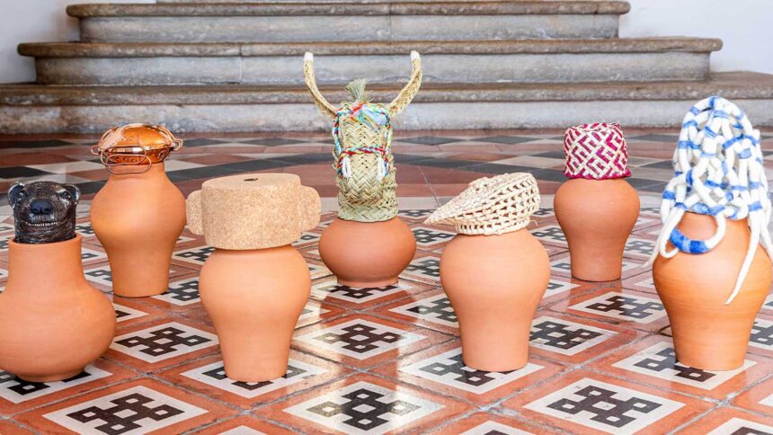 Loulé Criativo assinala 10 anos com «Cabeças Feitas», mostra que desafia cerca de 50 criadores a reinterpretar tampas de potes.
