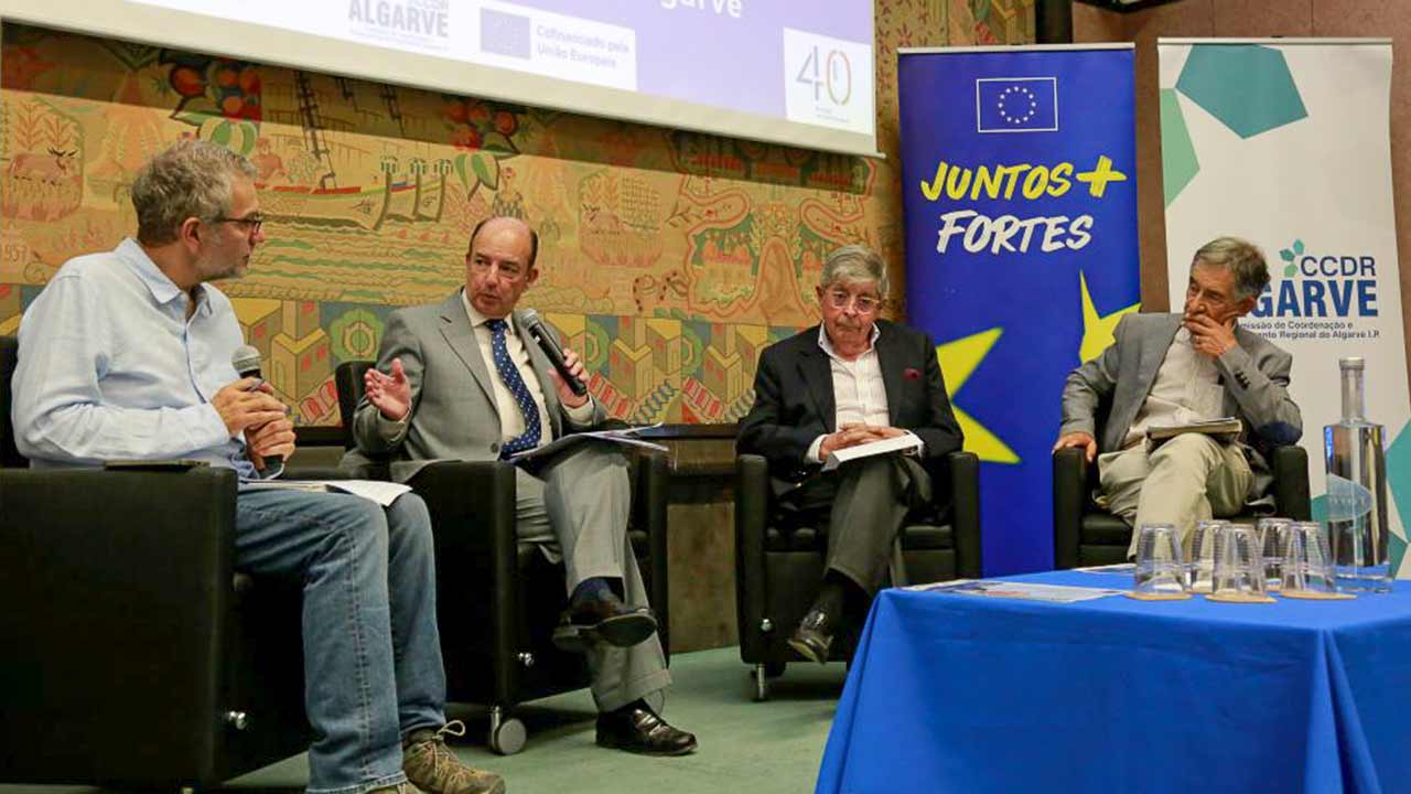 Uma conferência promovida pela CCDR Algarve revisitou quatro décadas de integração europeia e destacou o papel decisivo dos fundos comunitários na modernização da região.
