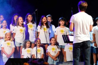 A 40.ª edição do Festival Internacional da Canção Infantil recupera canções marcantes de edições anteriores numa «finalíssima» especial, a 18 de julho.