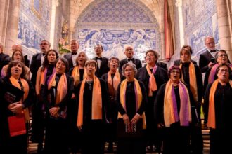 Espetáculo realiza-se a 30 de julho, às 21h00, na Igreja de Nossa Senhora do Carmo, com entrada aberta ao público.