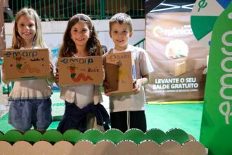 EMARP distribui baldes castanhos no Lota Cool Market e promove a separação de biorresíduos com atividades para toda a família.