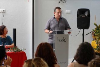 Frederico Escada tomou posse numa cerimónia que reuniu comunidade educativa e representantes de instituições locais em Loulé.