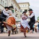 Grupo Folclórico de Faro atua no Festival Sciampitta na Sardenha.