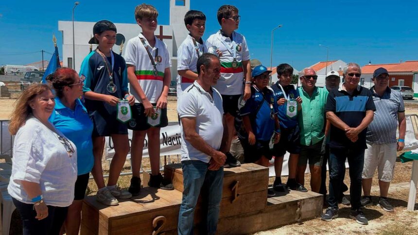Guilherme Glória deu a Lagos o título nacional de tiro de precisão em petanca, ao vencer a competição de cadetes disputada em Rebordosa.