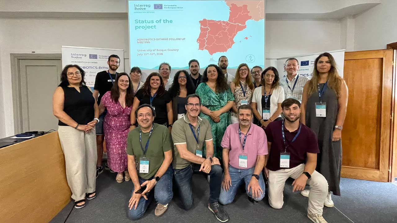 Projeto europeu vai instalar dois Living Labs no Algarve para testar soluções de robótica e inteligência artificial em explorações agrícolas da região.