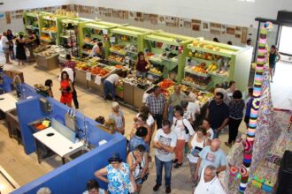Música, atividades para crianças, gastronomia e nutrição integram o programa gratuito que decorre até 5 de setembro.