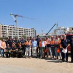 Mercado de Quarteira recebeu um simulacro com resgate por cordas a sete metros de profundidade nas obras do futuro equipamento municipal.