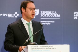 O plano prevê uma estação com quatro linhas e três plataformas, servida por ligações diretas de longo curso a várias regiões do país.