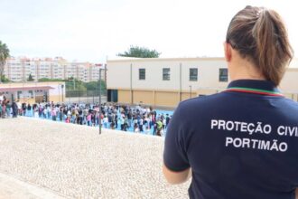 Escolas de Portimão receberam 342 ações da Proteção Civil durante o ano letivo, envolvendo cerca de 9.500 participantes.