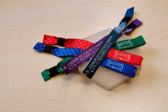 Pulseiras da XXI Feira Medieval de Silves custam 4 euros até 6 de agosto e permitem entradas ilimitadas durante todo o certame.