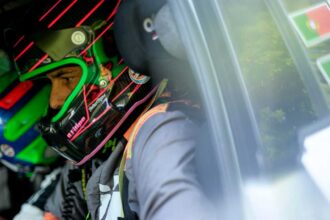 Ricardo Filipe terminou o Rali da Calheta no Top 8 e foi terceiro entre as equipas do Campeonato de Portugal de Ralis.