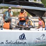 Vela adaptada em Vilamoura dá rotina semanal a utentes e alunos com maiores limitações, num projeto da Teia D’Impulsos.