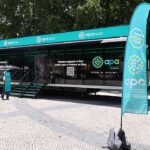 Camião itinerante da Agência Portuguesa do Ambiente encerra em Portimão o percurso de verão dedicado à correta separação dos resíduos urbanos.